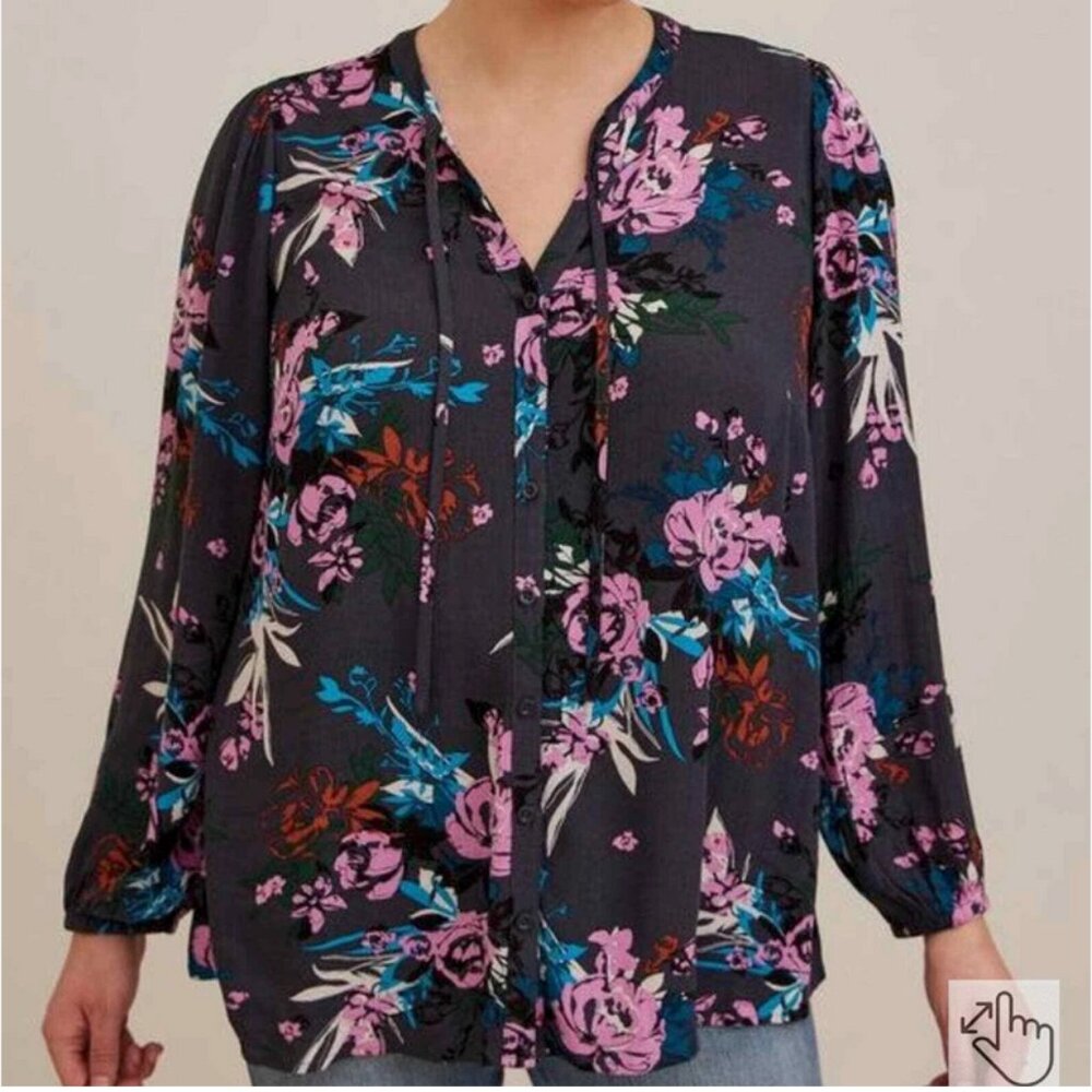 TORRID Black Floral Top NWT 3X Boho Tunic